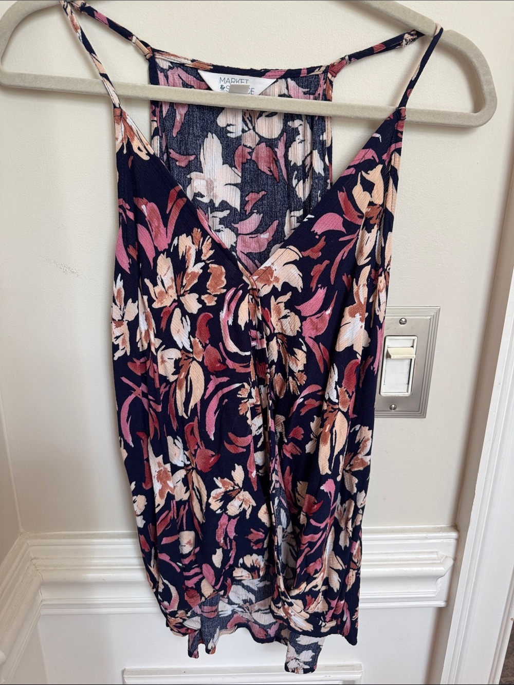 Market & Spruce Navy Floral Spaghetti-Strap Camisole